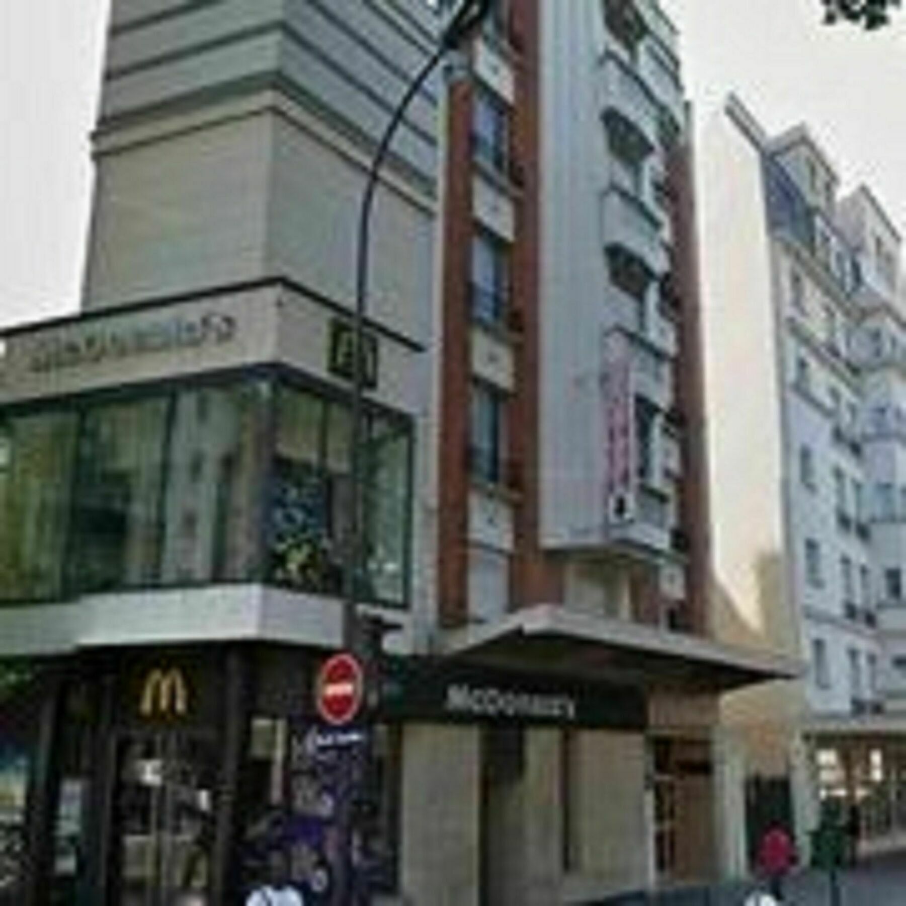 Hotel De La Comete Париж Экстерьер фото